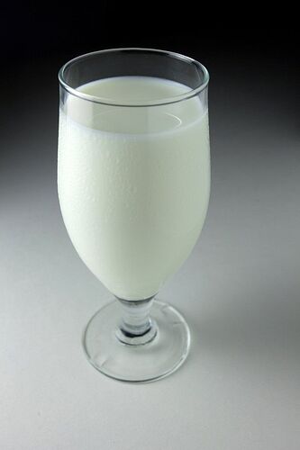 glass-of-milk-1318804